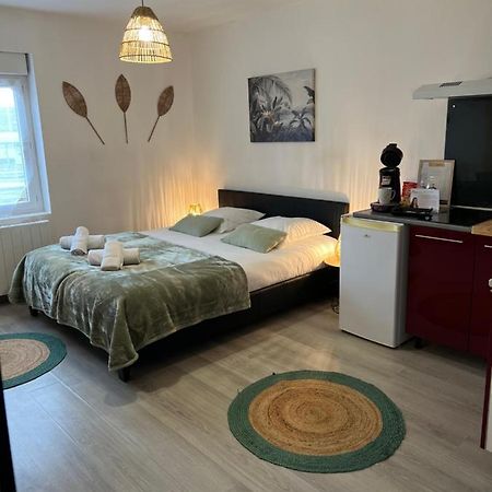 L'Auberge De La Gare, Appartements Tout Confort, Proches Gare Yzeure Εξωτερικό φωτογραφία